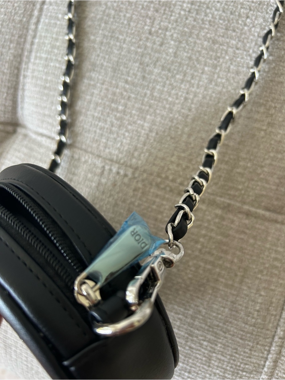 Authentic Dior Black Round Cosmetic Bag with Silver-Tone Chain - Picture 3 of 4